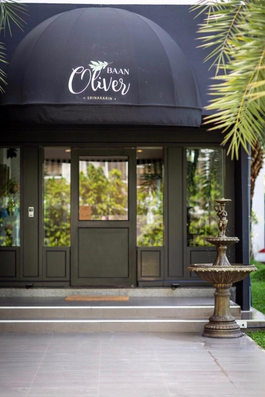 Baan Oliver Srinakarin Bangkok Kültér fotó
